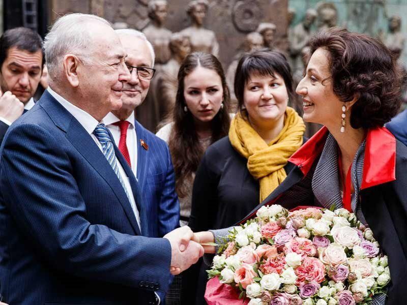 С генеральным директором ЮНЕСКО Одре Азуле