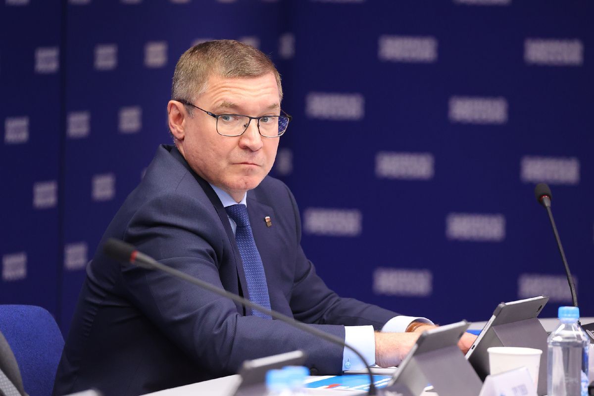 Якушев